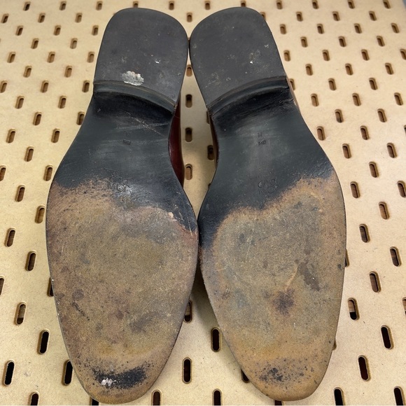 Vintage Joan & David Men’s Calf Leather Medallion Toe Loafer 9.5 in Rubbed Brown - Picture 9 of 9